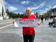 1 Mayıs’ta dikkat çeken pankart! 
