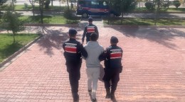 13 yıl hapis cezası olan hırsızlık şüphelisi JASAT ekipleri tarafından yakalandı  