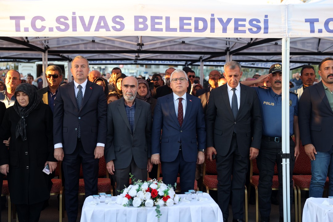 1594AA-20250923-39206451-39206447-SEHIT_POLIS_MEMURU_SEYDA_YILMAZIN_ADI_MEMLEKETI_SIVASTA_PARKTA_YASATILACAK.jpg