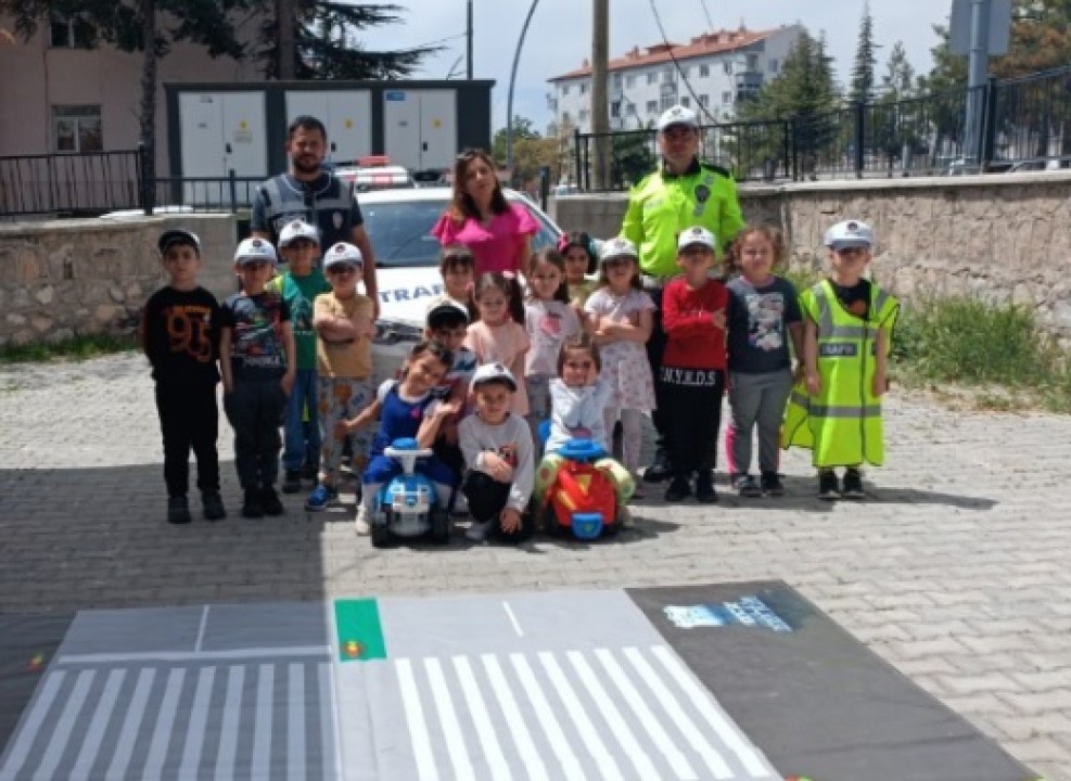 1826155614105-de34-4f64-8062-bad7953f2682.jpg