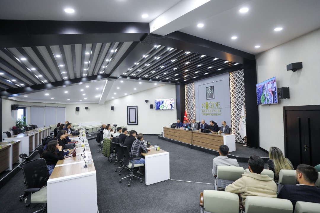 1881WhatsApp Image 2025-10-13 at 17.15.51 (1).jpeg