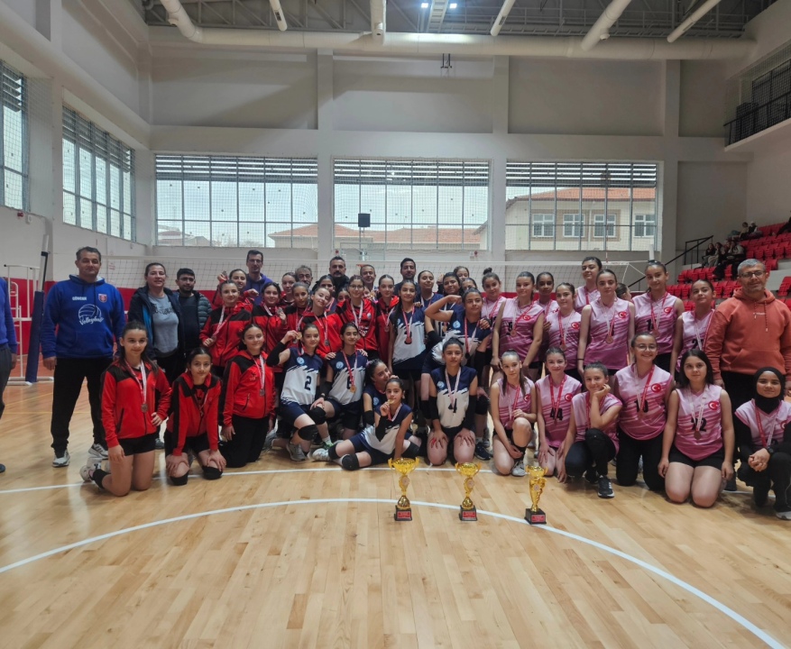 2025–2026 Sezonu Yıldız Kızlar Voleybol Müsabakası Sona Erdi