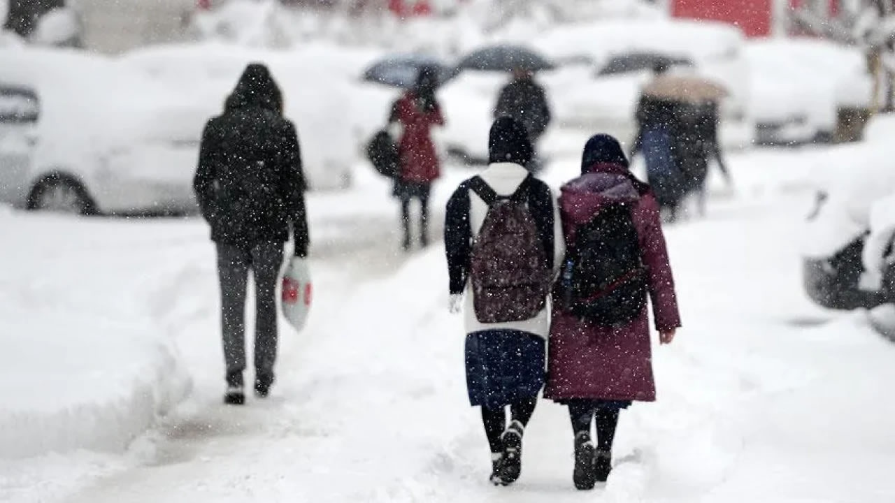 21 Şubat'ta Okullar Tatil mi? Yalova'dan Son Dakika Haberleri