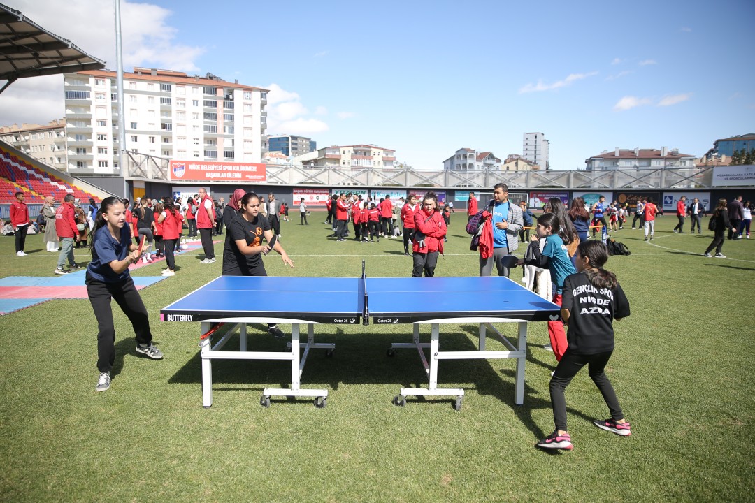2144AA-20251008-39346606-39346599-NIGDEDE_AMATOR_SPOR_HAFTASI_KUTLANDI.jpg