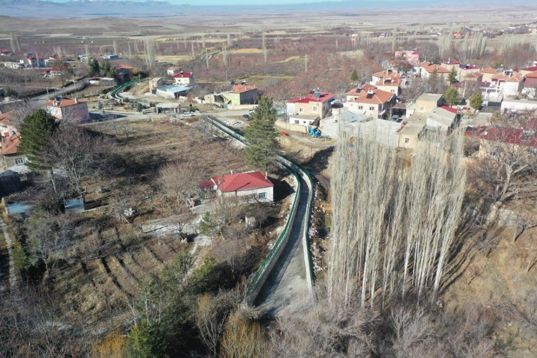 22389AW374907_07.jpg