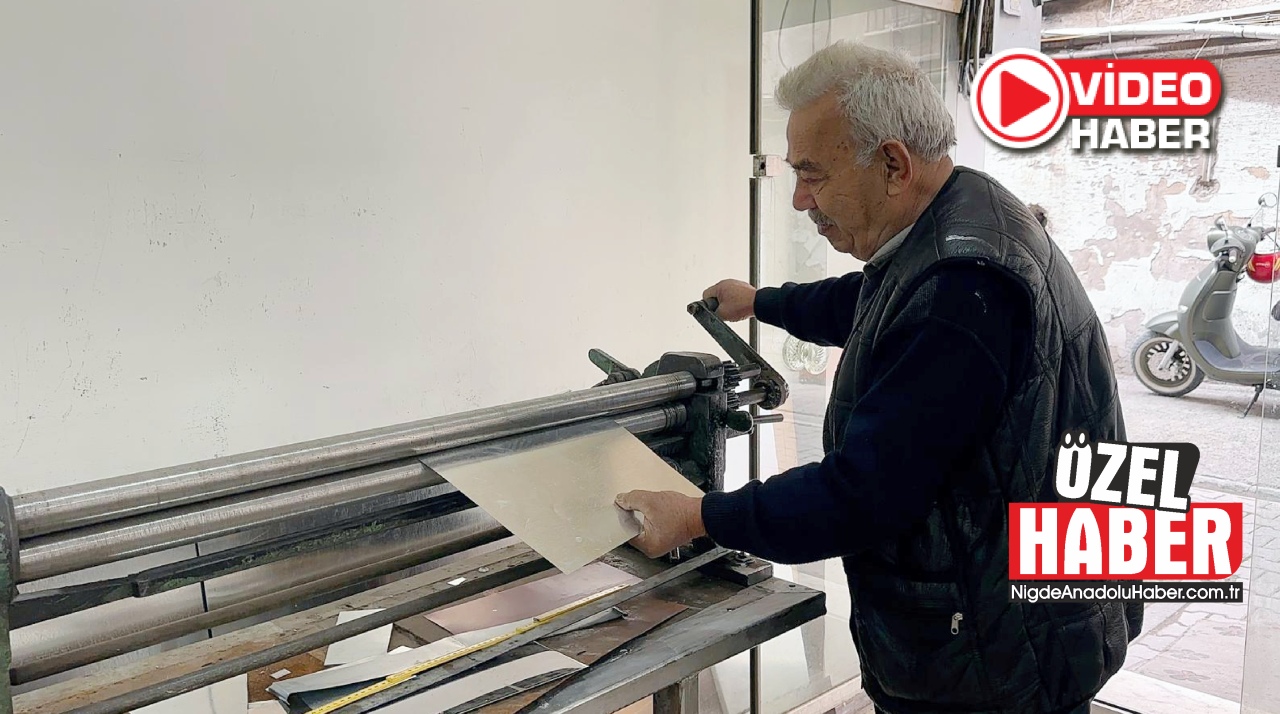 23 yaşında başladığı mesleğini 58 yıldır sürdürüyor