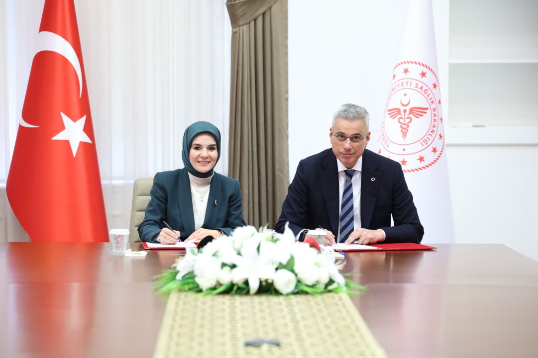 31210HEuLi0gXMAAKLKN.jpg