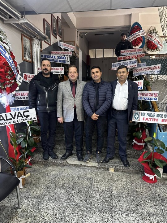 33781Demirciler ve tamirçiler.jpg