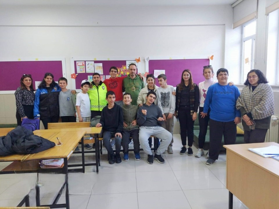 41327WhatsApp Image 2025-12-04 at 14.38.35.jpeg