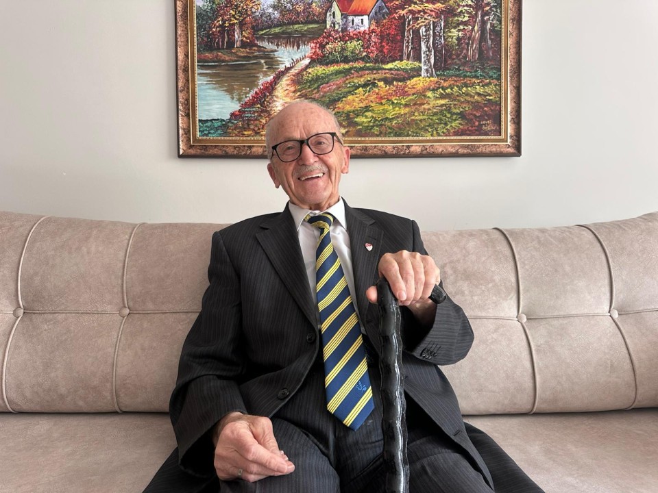 43487WhatsApp Image 2025-11-10 at 14.52.22 (2).jpeg