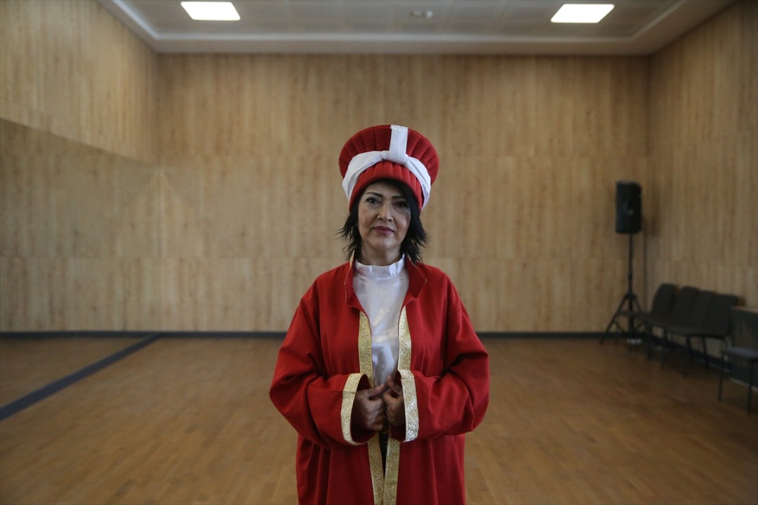 43526AA-20250922-39189797-39189793-DAVUL_SEVGISI_AYSE_EZERI_MEHTER_TAKIMINA_TASIDI.jpg