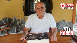 800 kitabı tarayıp 2 yeni “Atatürk Kitabı” yazdı