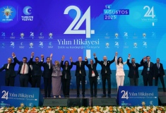 9 Belediye Başkanı AK Parti'ye Geçiş Yaptı