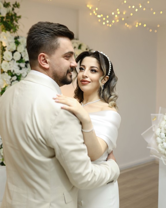 93043b9ef3cb-f4ec-4a53-87ce-a07fb14de3e9.jpg