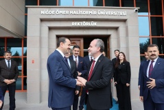 Adalet Bakan Yardımcısı Yılmaz’dan Rektör Usluya Ziyaret