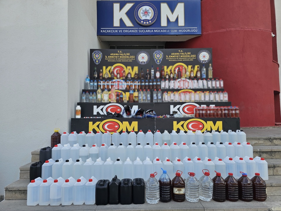 Litre litre sahte içki ele geçirildi