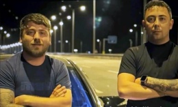  Agaca çarpan motosiklette iki kişi hayatını kaybetti