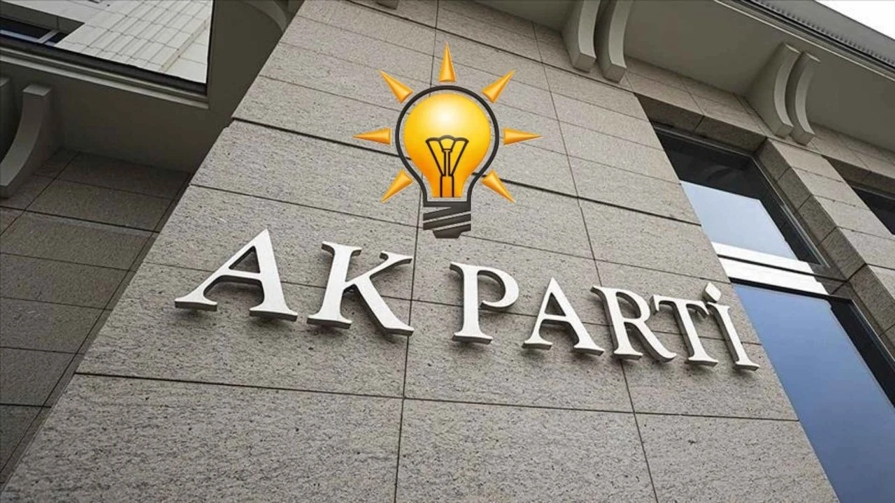 AK Parti’de beklenmedik istifa