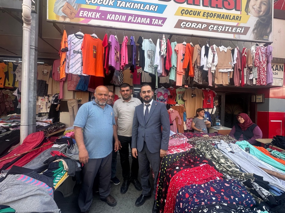 AK Parti Merkez İlçe Başkanı Eren: “Şehidimizin emanetleri baş tacımızdır”