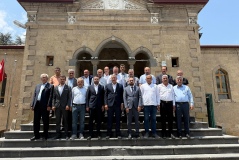 AK Parti muhtarlarla buluştu