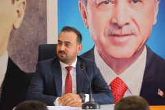 AK Parti Niğde İl Başkanı Eren, Teşkilatla İlk Toplantısını Yaptı