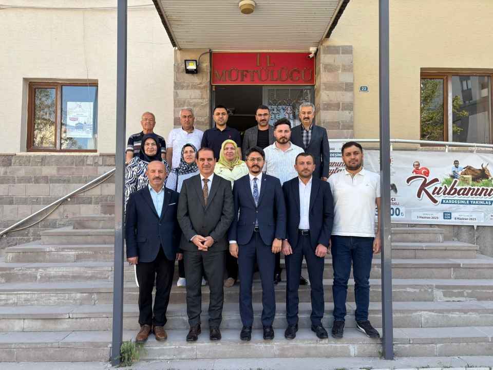 AK Parti Niğde İl Başkanı Mustafa Özdemir'den İl Müftüsü Hüseyin Gün’e Ziyaret