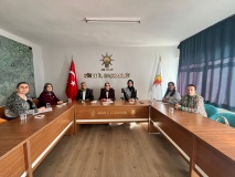 AK Parti Niğde Kadın Kolları, ilçe başkanlarıyla istişare toplantısında buluştu