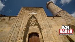 Alâeddin Camii'ndeki usta kitabeleri yeniden okunup ortaya çıkarıldı