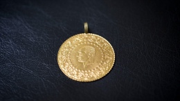 Altın ve gümüş fiyatları geriledi