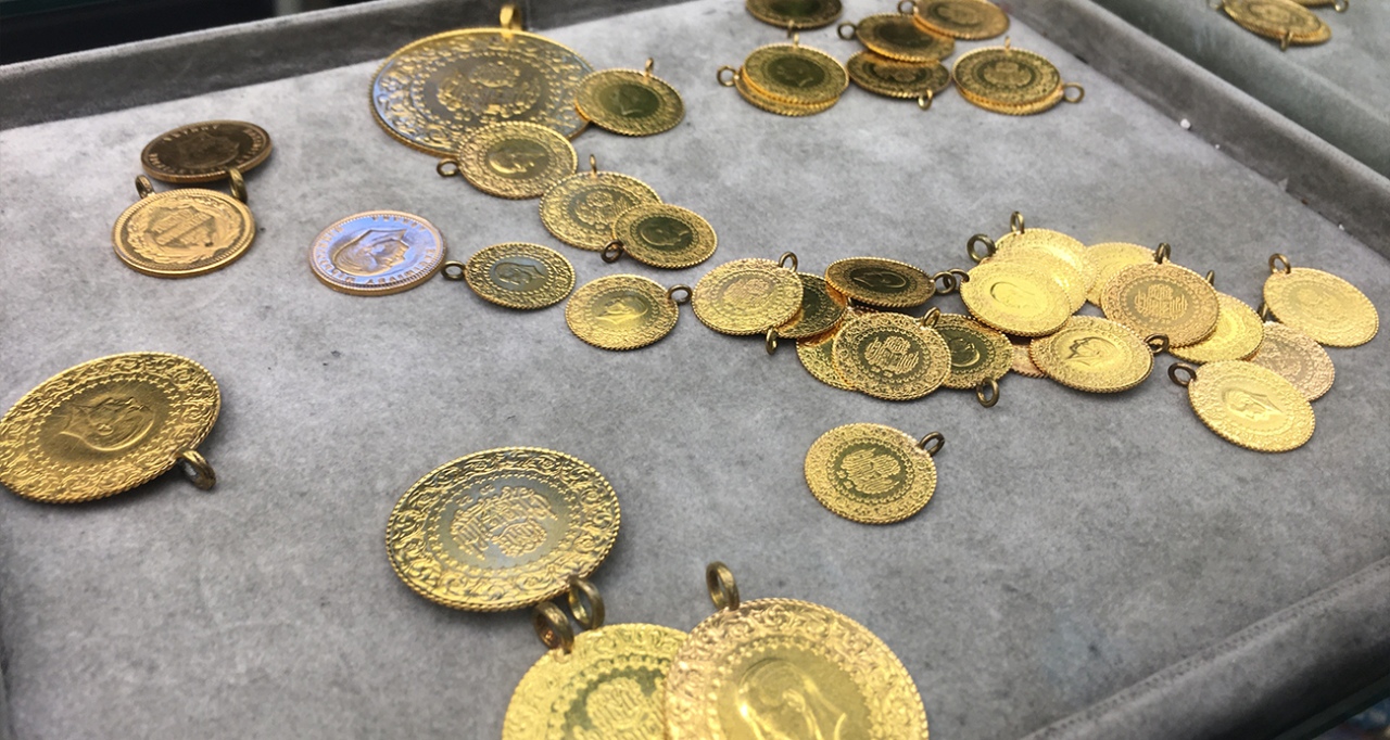 Altın yatırımcısını sevindirmeye devam ediyor