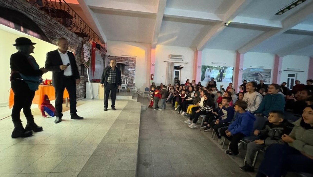 Altunhisar’da Çocuklara Kahkaha Dolu Bir Gün