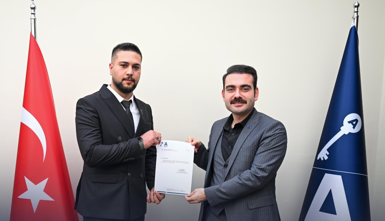 Anahtar Parti Niğde İl Gençlik Kolları Başkanlığı’na Çağlar Atmaca atandı