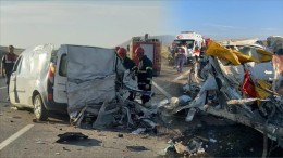 Ankara-Niğde Otoyolunda feci kaza: 2 ölü