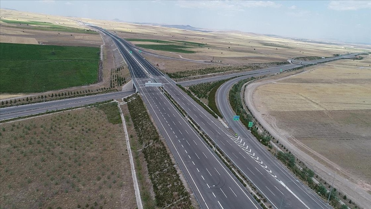 Araç sürücüleri dikkat! Ankara-Niğde Otoyolu’nda çalışma var