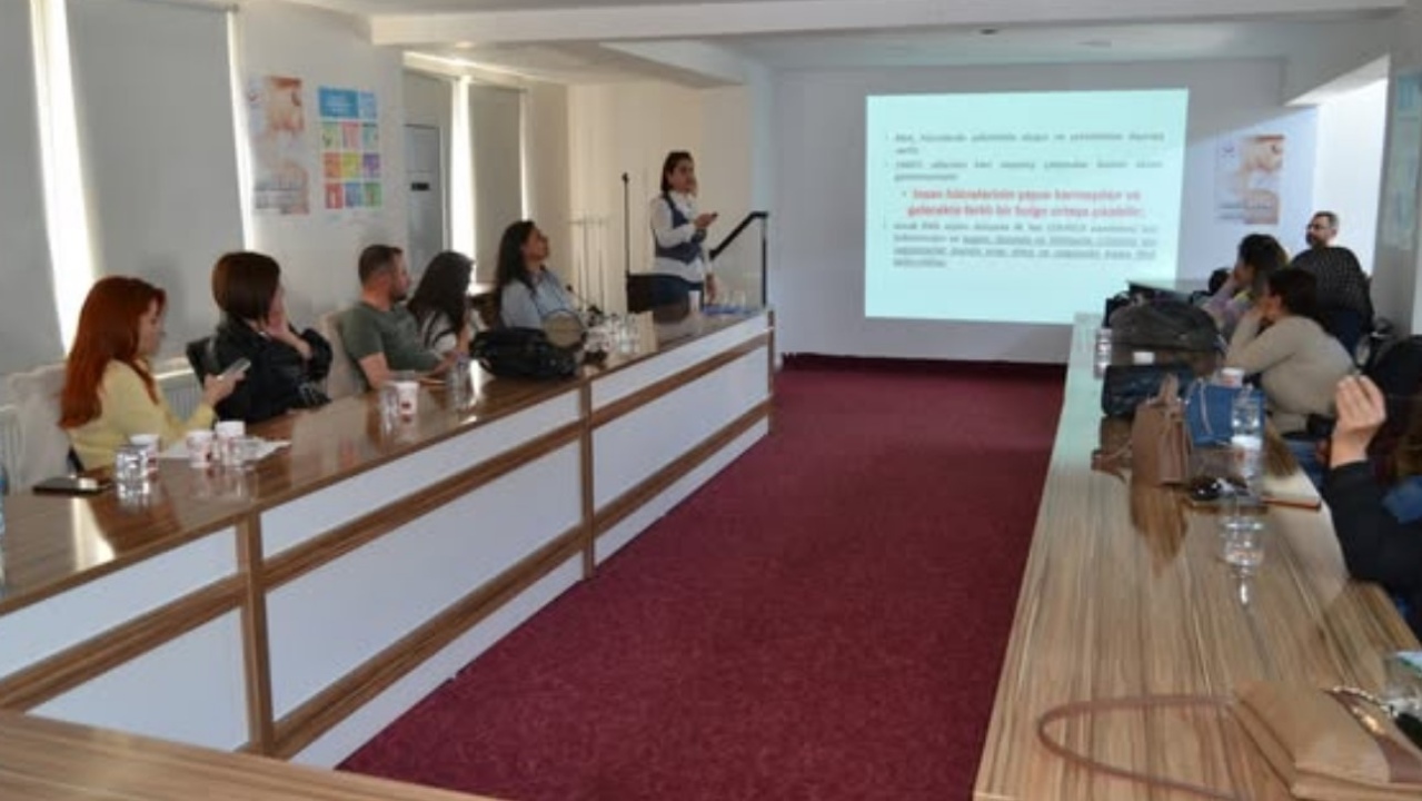 Aşı Reddini Azaltma ve Önleme paneli başladı