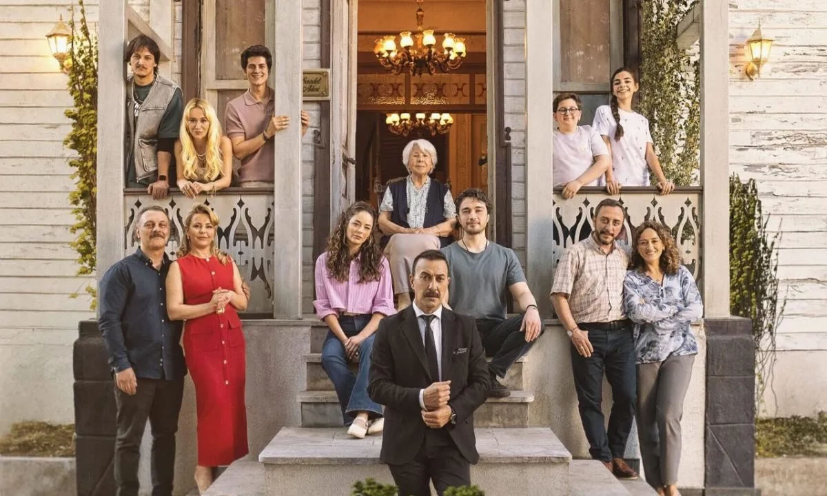 ATV'nin Yeni Dizisi Aile Saadeti'nin Konusu ve Oyuncuları Kimler? İşte Merak Edilenler!