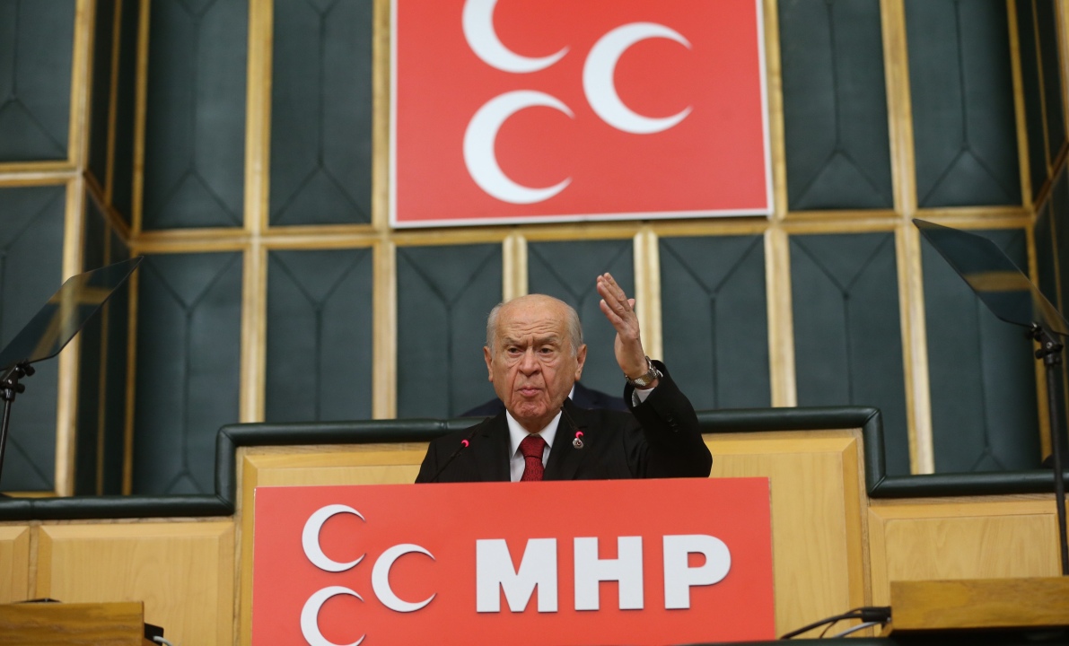 Bahçeli: “Terörle Mücadele Esastır, Kürtlerle Kucaklaşma Asıldır”