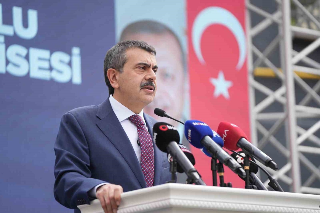 Bakan Tekin: “Gayemiz, her alanda rekabet edebilecek güçlü bireyler yetiştirmek”