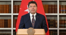 Bakan Tunç: “Gençlerimizin yolları açık, geleceği başarılarla dolu olsun”