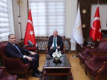 Başkan Özdemir Aksaray’da temaslarda bulundu