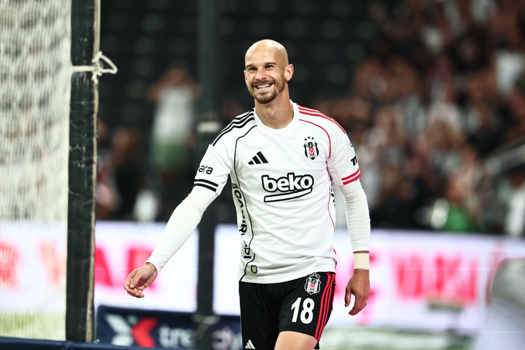 Beşiktaş, Göztepe deplasmanında