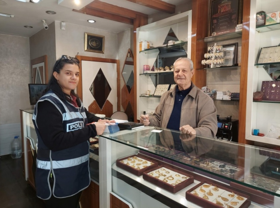 Bor'da kuyumculara dolandırıcılık uyarısı