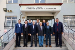 Bor’da yeniden yapılanan ilkokula ziyaret
