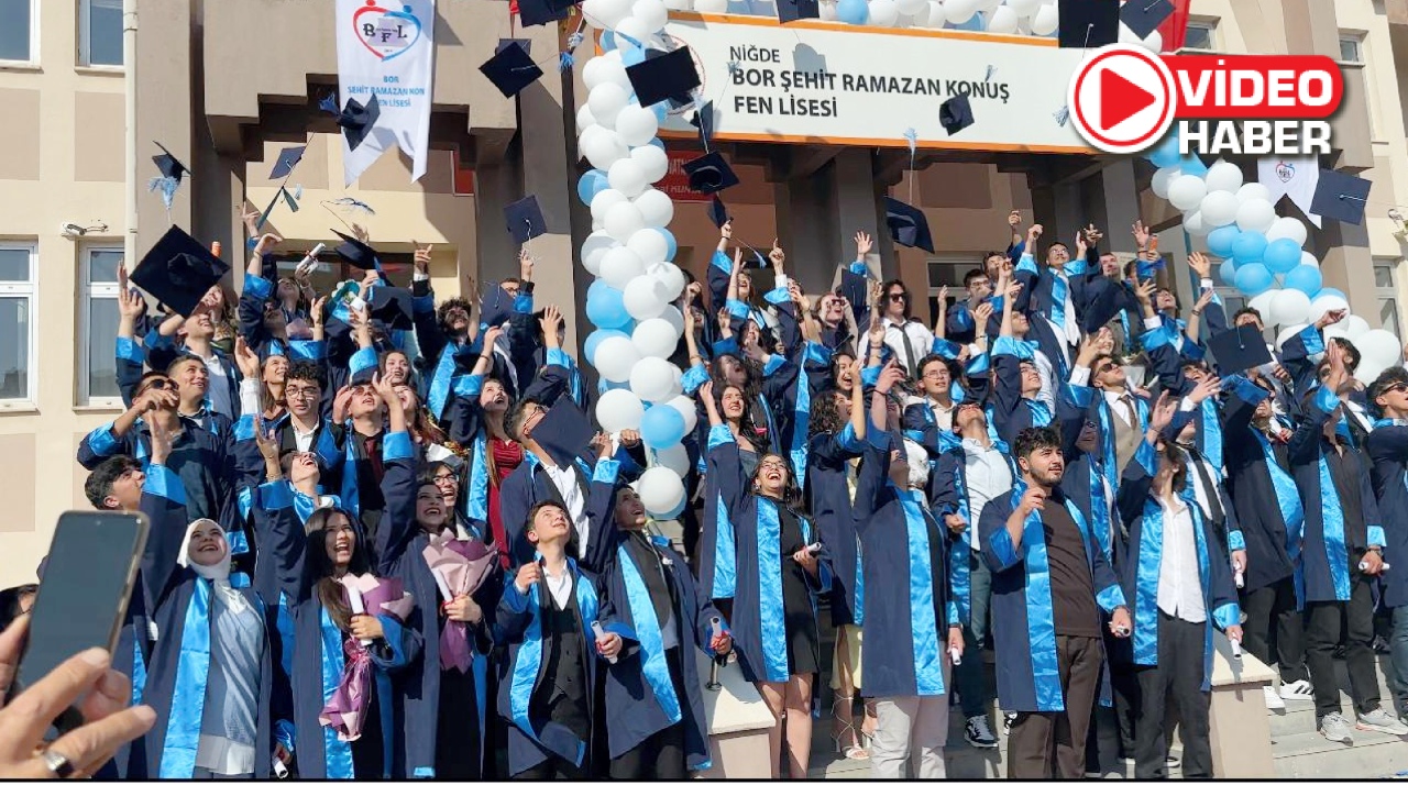 Bor Şehit Ramazan Konuş Fen Lisesi’nde mezuniyet coşkusu