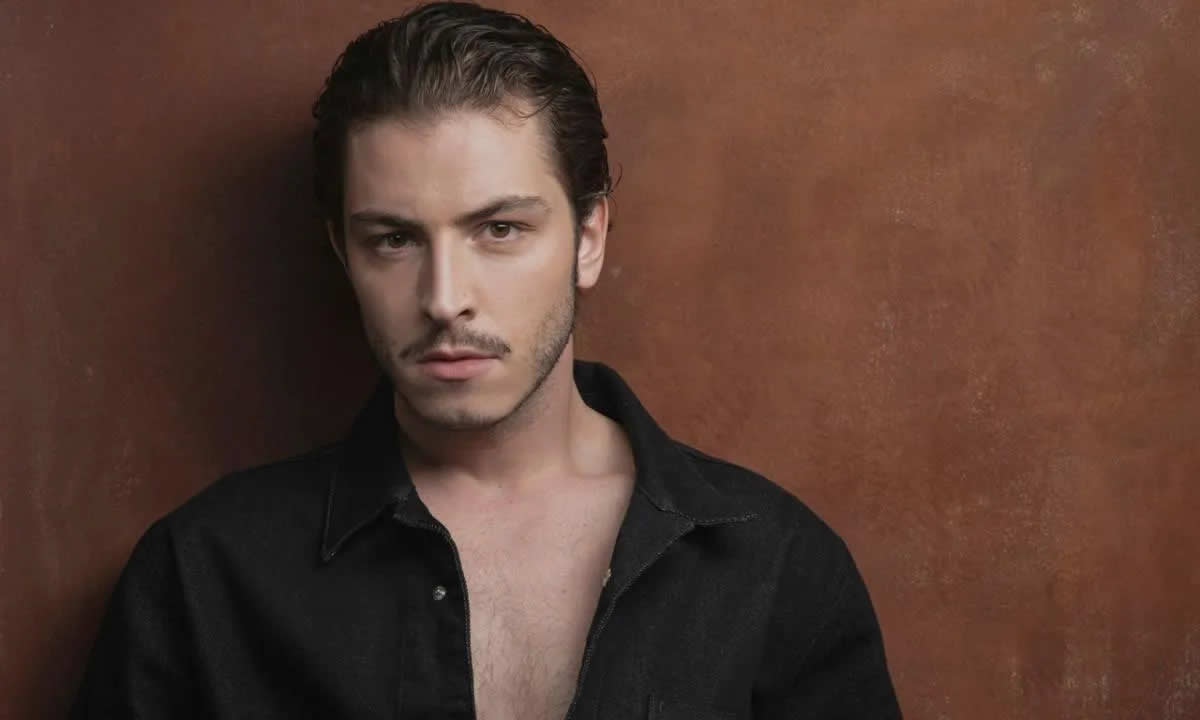 Boran Kuzum sevgilisi kimdir ve aslen nereli? Hayranları merak içinde