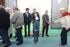 Cahit Çelik ve Emrah Özdemir, Bayram Namazını Fatih Sultan Mehmet Camii’nde Eda Etti