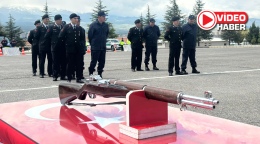 Çakı gibi asker oldular