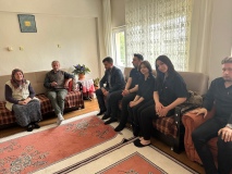 CHP Niğde Gençlik Kolları'ndan Anlamlı Anneler Günü Ziyareti