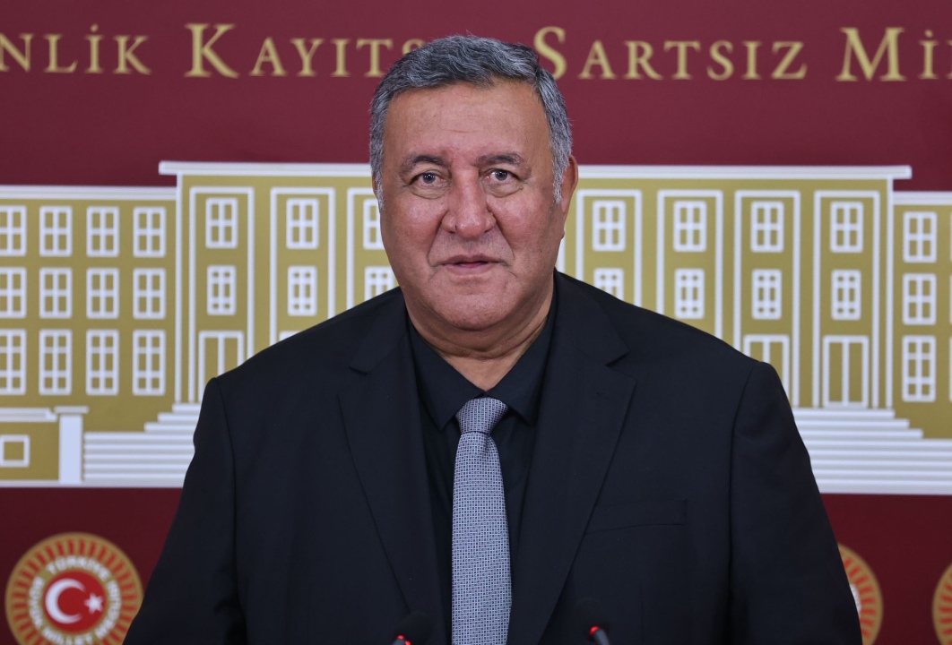 CHP Niğde Milletvekili Ömer Fethi Gürer, TBMM Plan Bütçe Komisyonunda Merkez Bankası Başkanına konuştu.