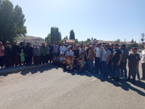 Çiftlik ilçesine bağlı Çardak köyü halkı isyan ediyor, yetkililer ilgisiz…